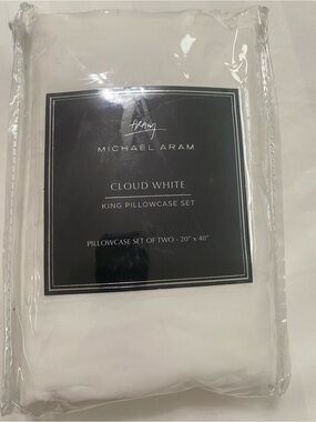 Michael Aram Cloud White 
300-Thread Count Cotton 2-Piece Pillowcase Set, King